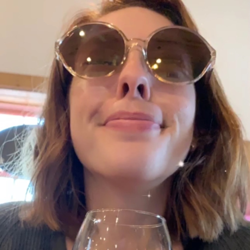 Meet your Posher, Ashley
